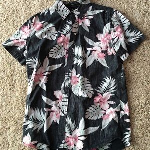 Forever 21 Mens Floral shirt